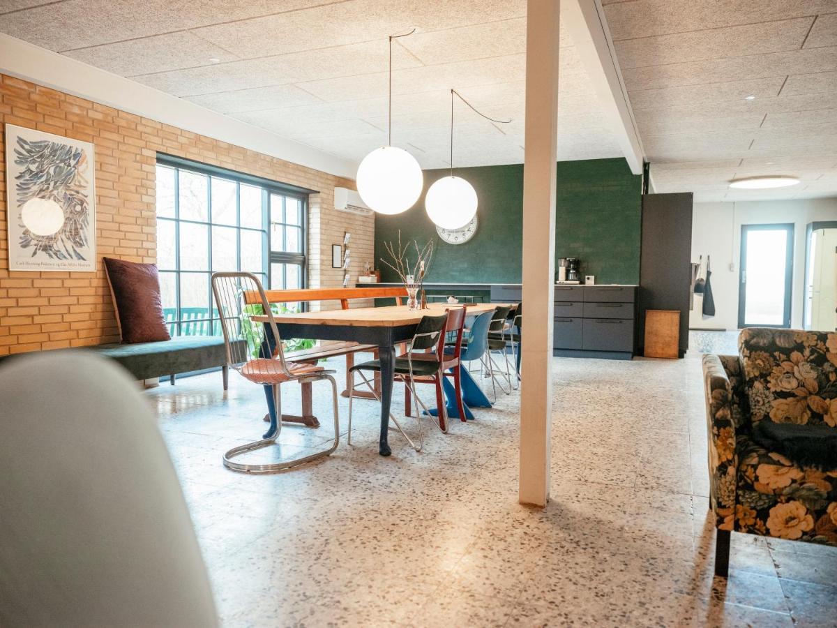 Containerhus 18B Aparthotel Harboør Екстериор снимка